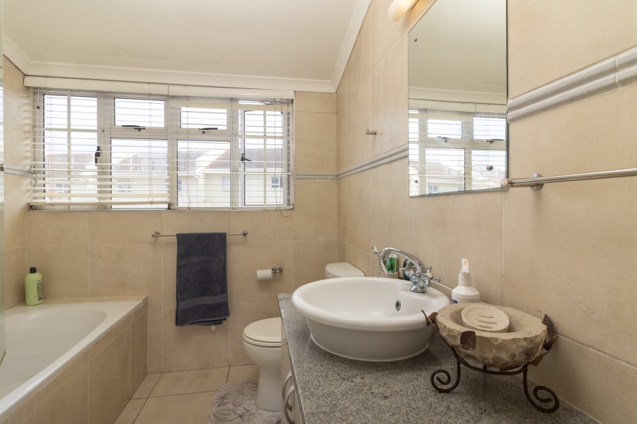 3 Bedroom Property for Sale in West Beach Eastern Cape